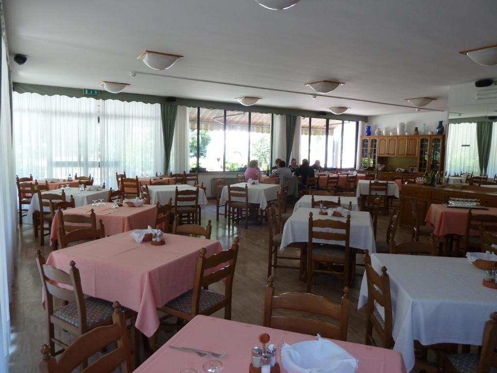 Garden House - Hotel Sport เลวิโกแตร์เม ภายนอก รูปภาพ