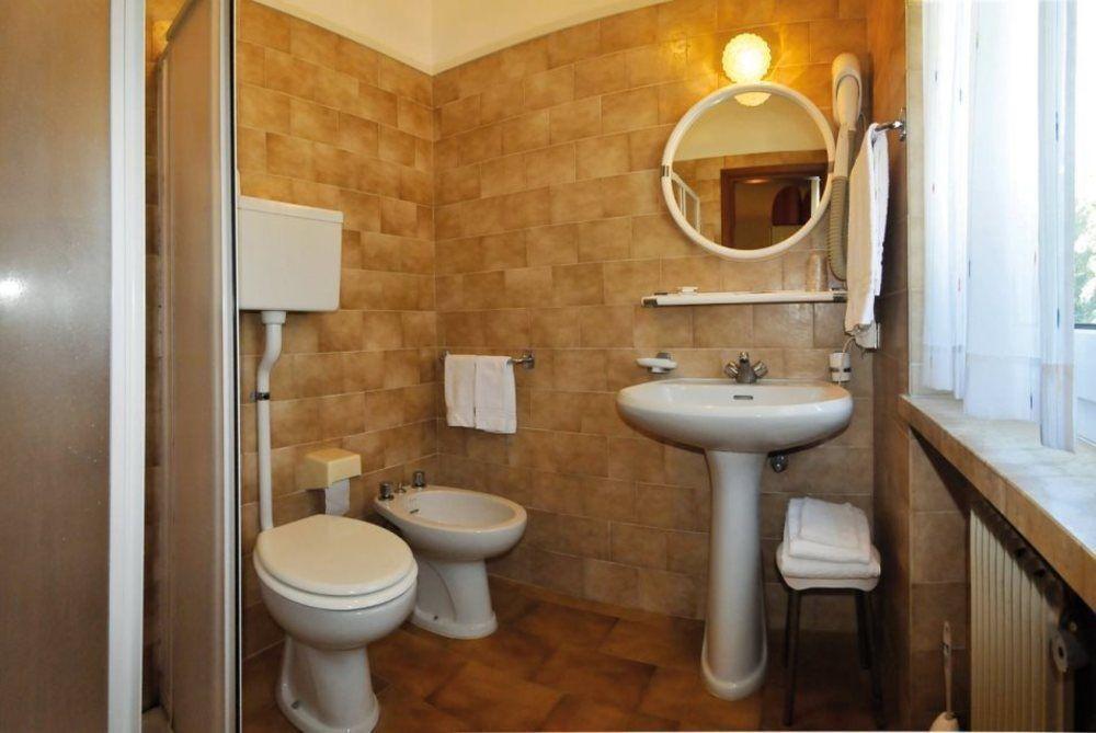 Garden House - Hotel Sport เลวิโกแตร์เม ภายนอก รูปภาพ