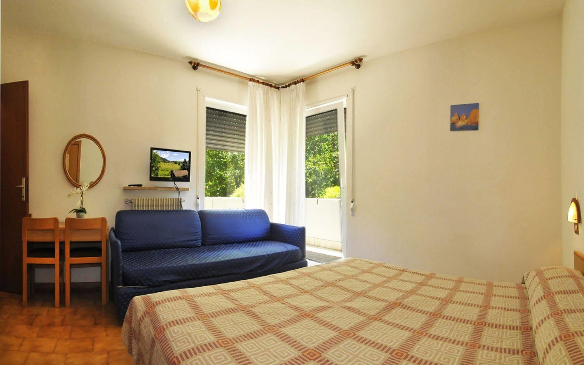 Garden House - Hotel Sport เลวิโกแตร์เม ภายนอก รูปภาพ